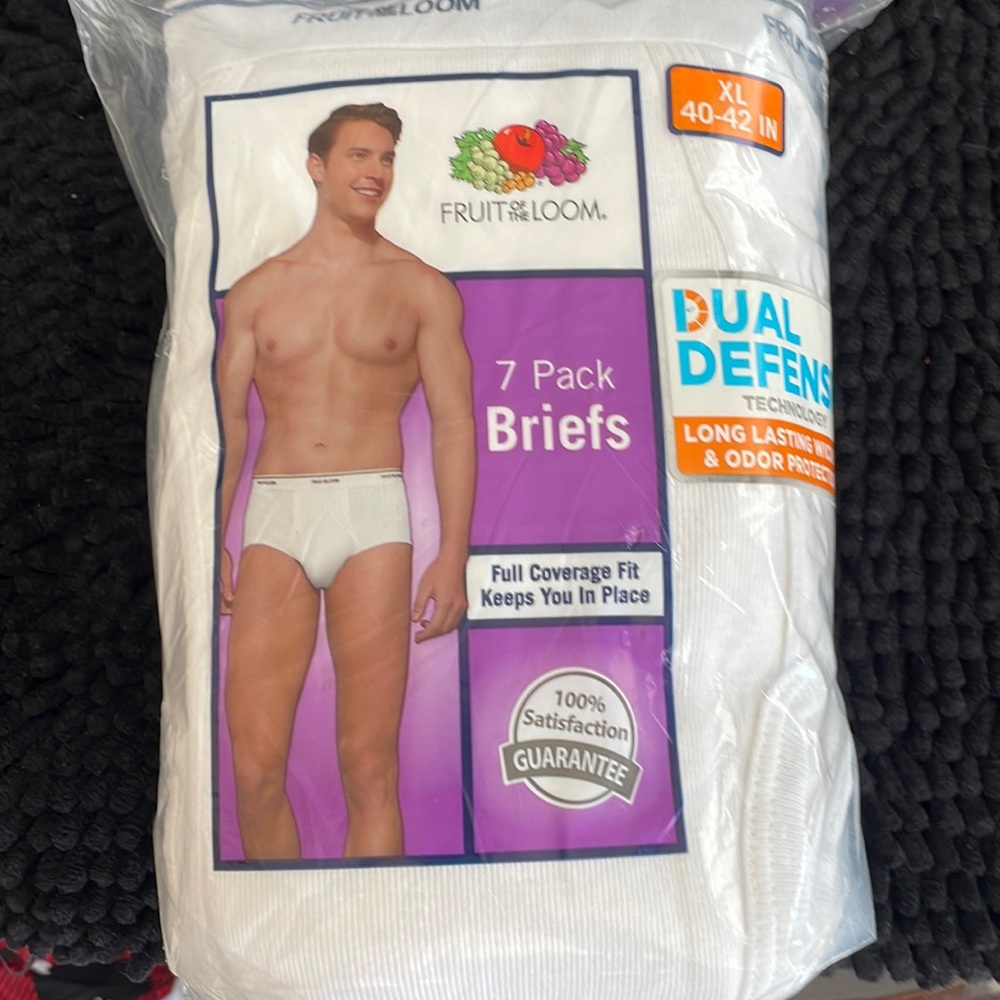 Brand new 7 pairs men’s white briefs